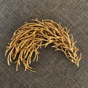 Vintage Vendôme Gold Tone Leaf Fern Brooch | Coro | Signed | Mid-Century